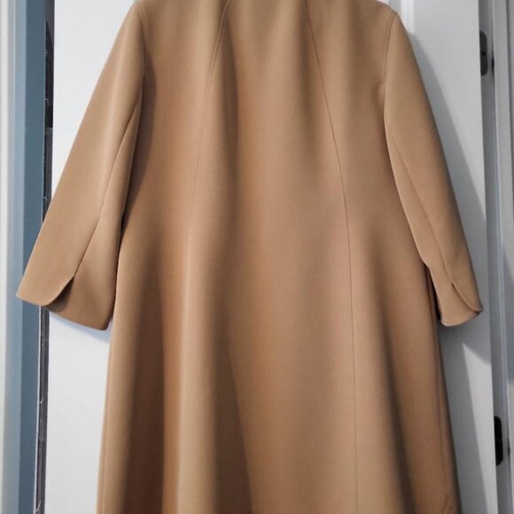 Anne Klein Women's Wide Open-Front Collar Topper and Sleeveless Sheath Dress - Picture 5 of 7